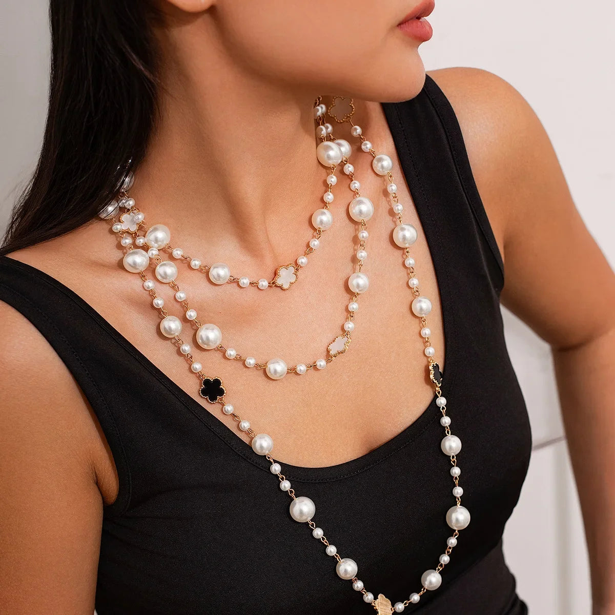 Internet Celebrity Style Woman Choker Neck Jewelry Pearl Women's Chain Aesthetic Necklaces Long Ball Stainless Steel Personality
