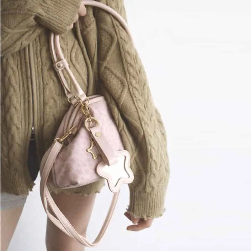 Fashionable Versatile Ladies Handbag Pillow Shaped Crossbody Bag 2026 New Single Shoulder Underarm Bag
