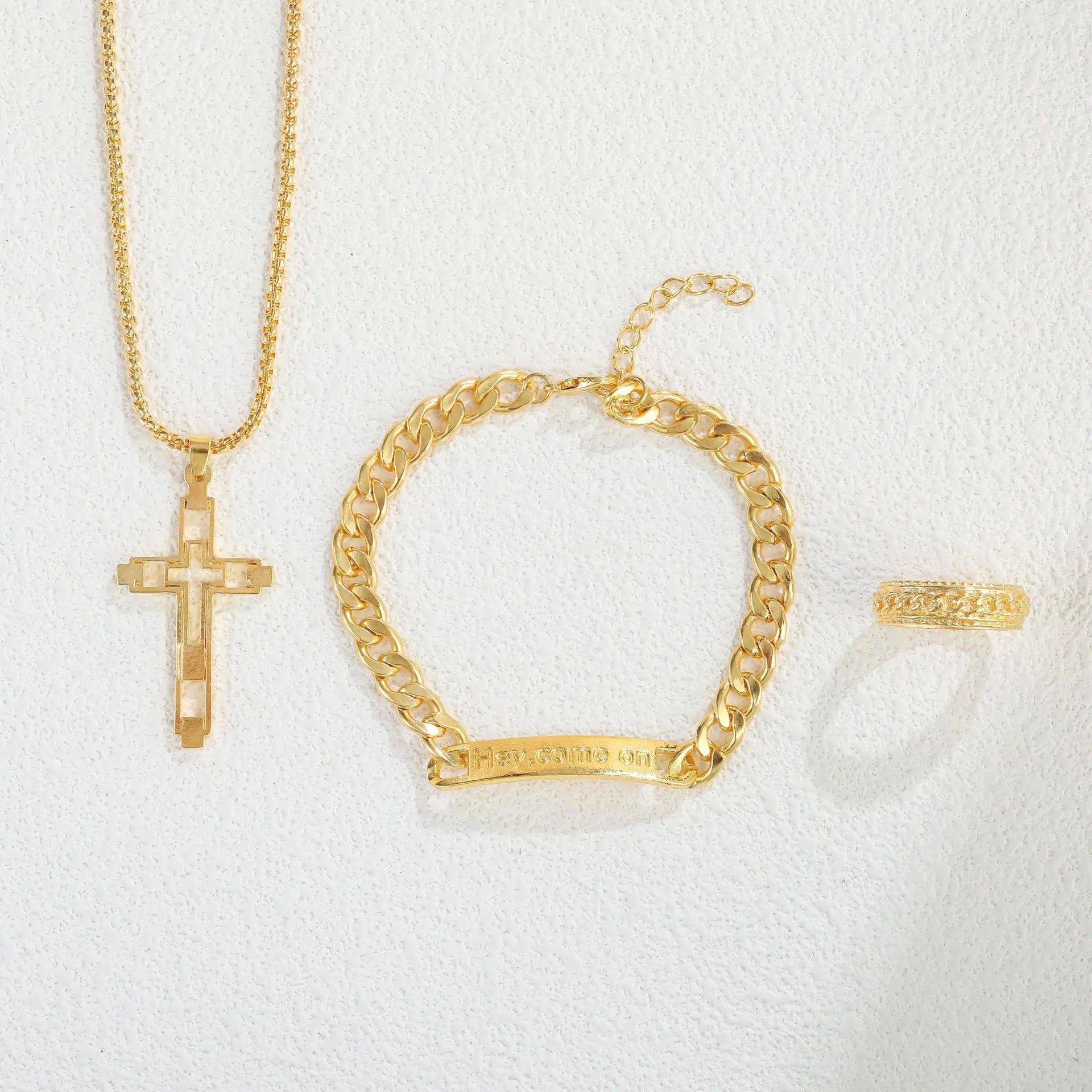 A set of 3 men's stainless steel cross necklace, bracelet and ring, gift-fever chain necklace with cross pendant, Cuban chain br